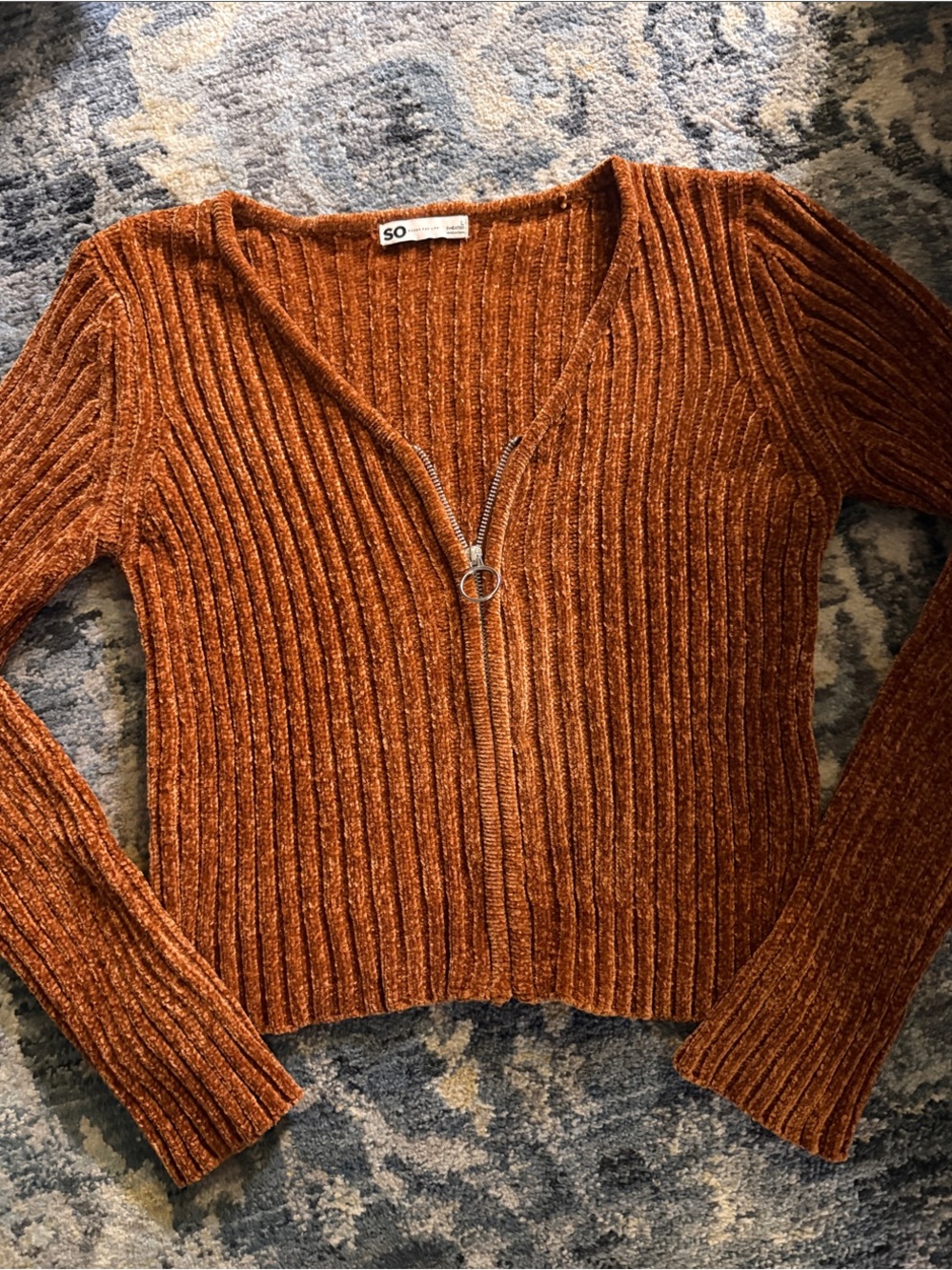 SO V-Neck Ribbed Zip Sweater in Burnt Orange